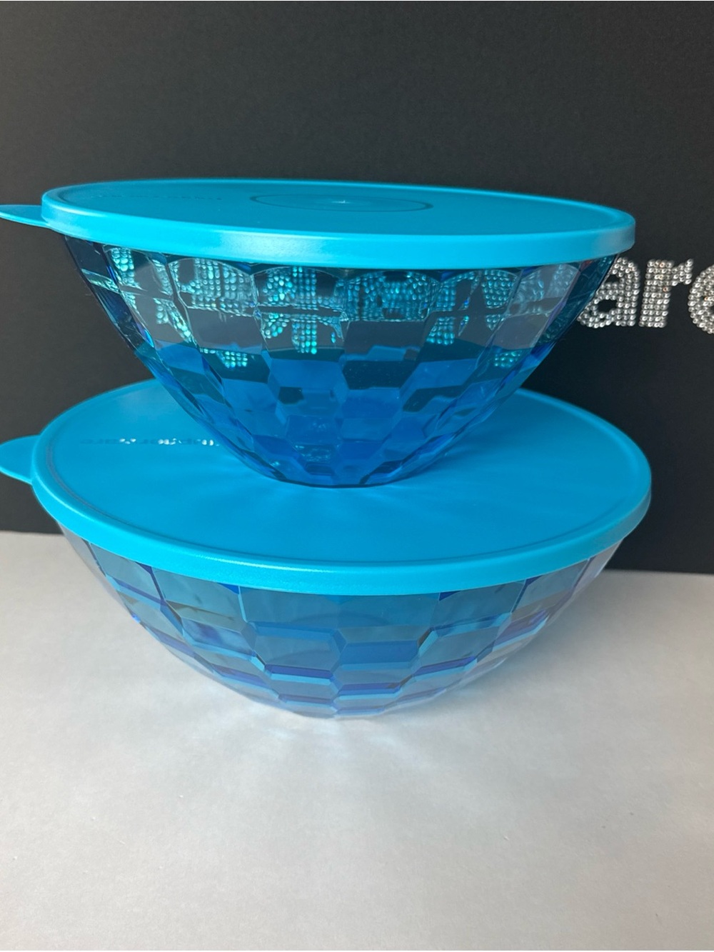 Tupperware Acrylic Ice Prism Bowls Blue 3.5L & 2L Set Of 2 New Blue - Picture 2 of 2
